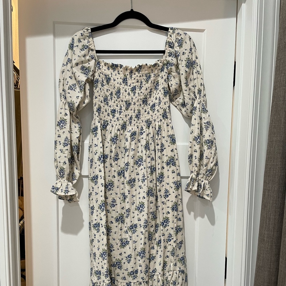Nothing fits but Yuki Dress